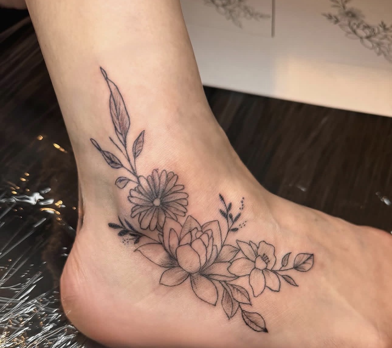 Lotus & Daisy Ankle Florals