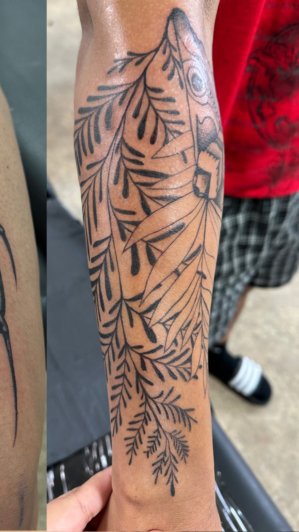 Shaquille D — Botanical Blackwork Forearm Wrap