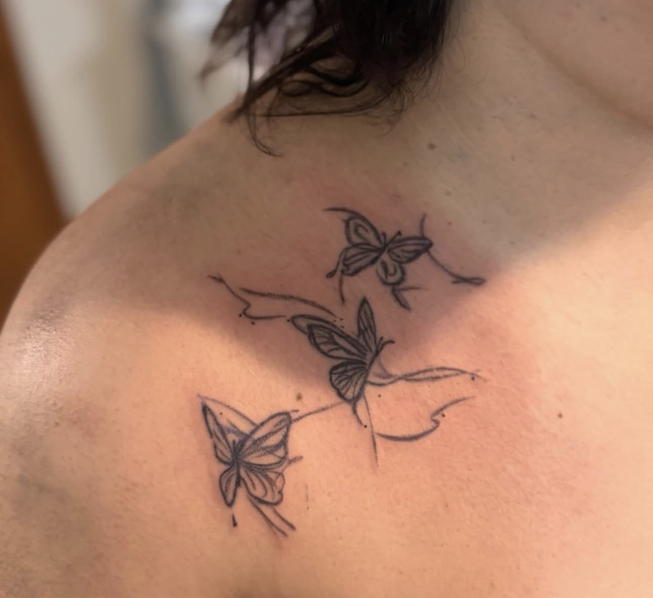 Fluttering Butterflies Collarbone