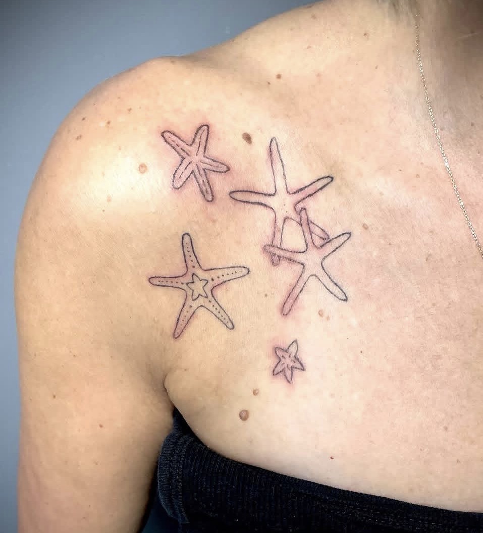 Fine Line Starfish Cluster