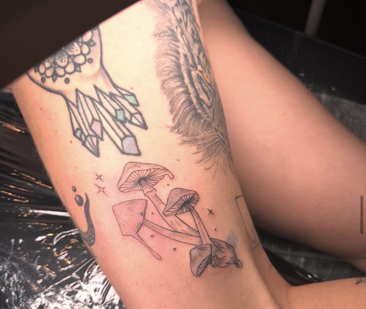Dotwork Mushroom Cluster